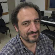 Ritratto generato con IA per il personaggio fittizio Corrado F.